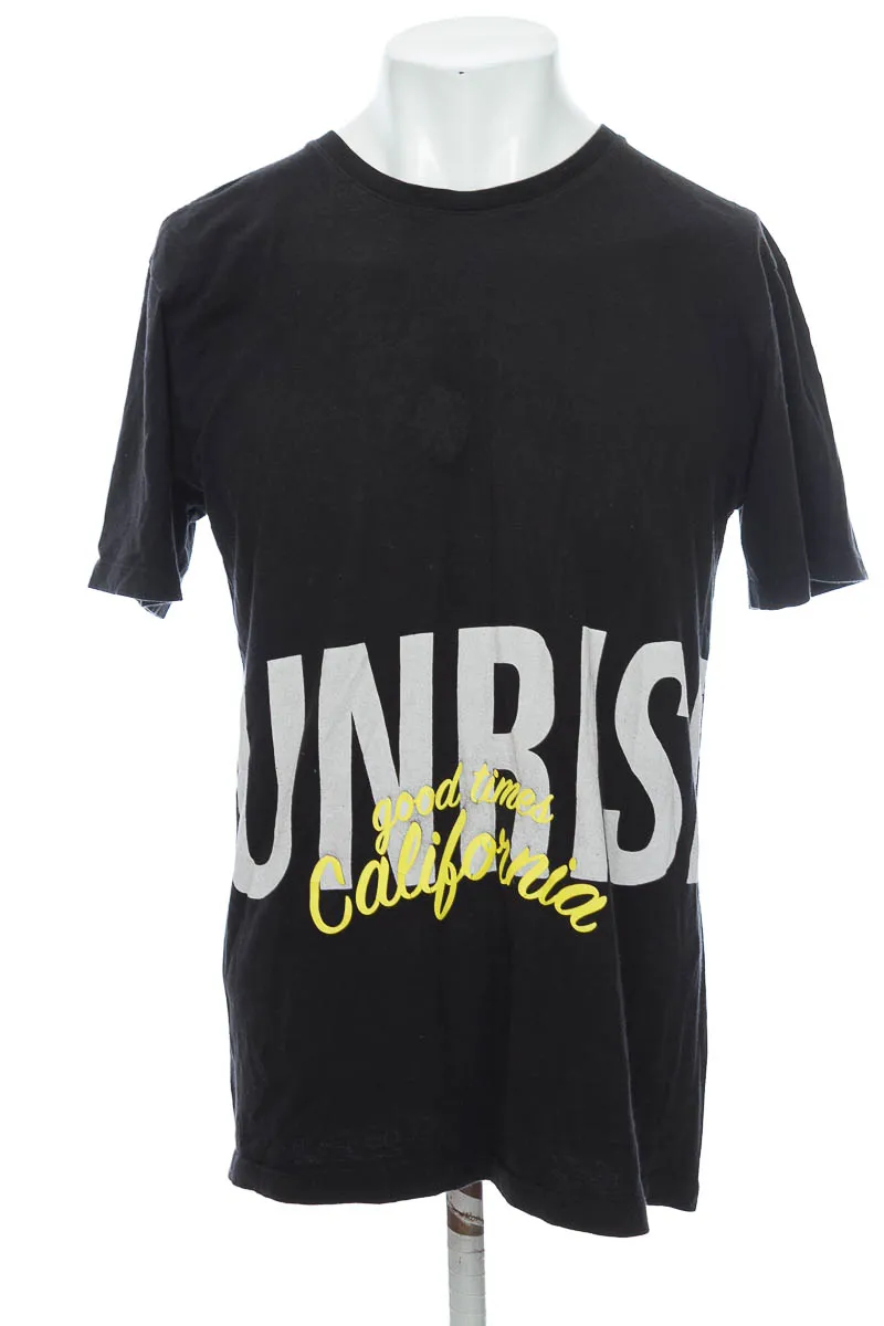 Camiseta de color negro de People
