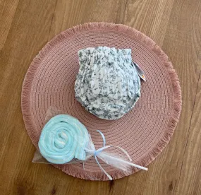 Gender-neutral muslin diaper cover. Floral Bouquet Print