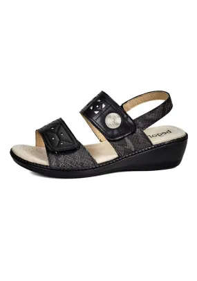Black Elinas Sandal.